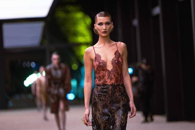 Paris Fashion Week, Saint Laurent Modenschau