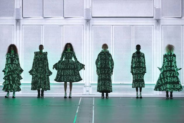 Paris Fashion Week, Anrealage Modenschau