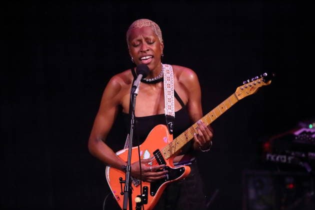 Musik, Anaiis Konzert im Silent Green in Berlin