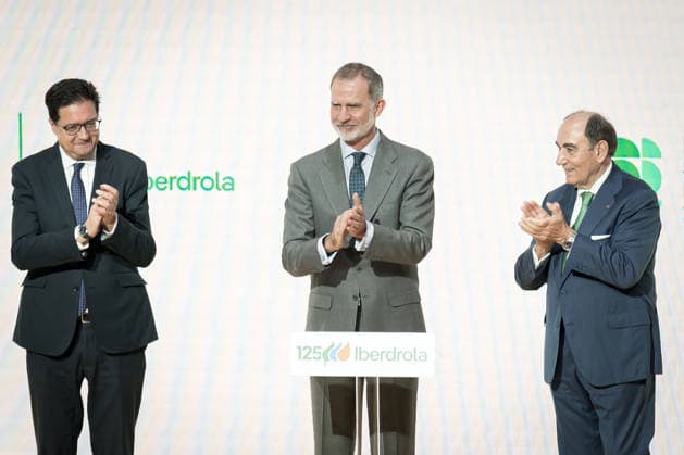 Spanien, König Felipe besucht Campus Iberdrola in San Agustin de Guadalix