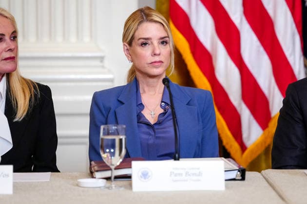 Donald Trump hat Justizministerin Pam Bondi entlassen, Archivbilder