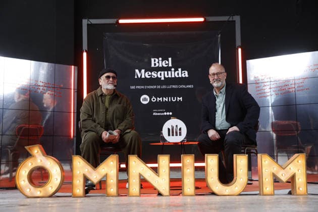 Spanien, Biel Mesquida erhält Premi d Honor de les Lletres Catalanes in Barcelona