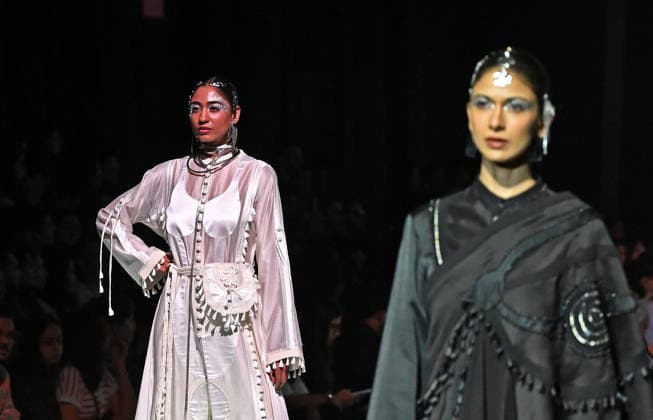 Fashion, Lakme Fashion Week in Mumbai, Saim Ghani Modenschau