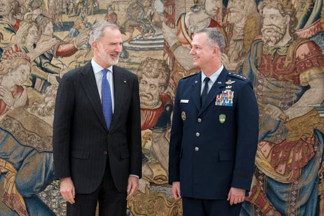 König Felipe empfängt General Alexus G Grynkewich in Madrid