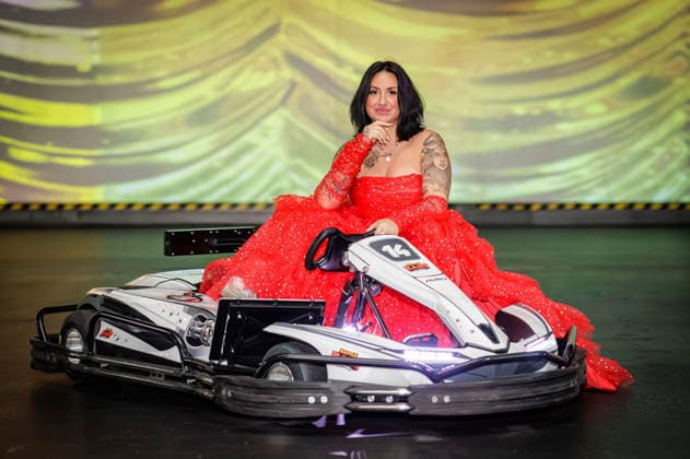 Celebrity, Nicki Pistola Fototermin anlässlich ihres 43. Geburtstags in Neuss