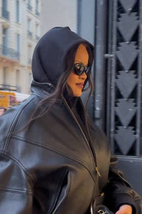 Celebrity, Rihanna unterwegs in Paris