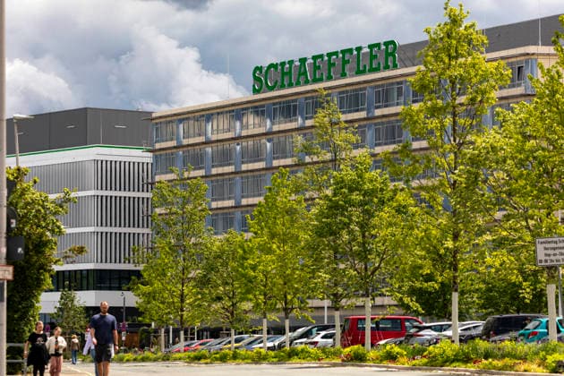 Schaeffler beliefert Satelliten-Hersteller, Archivbilder