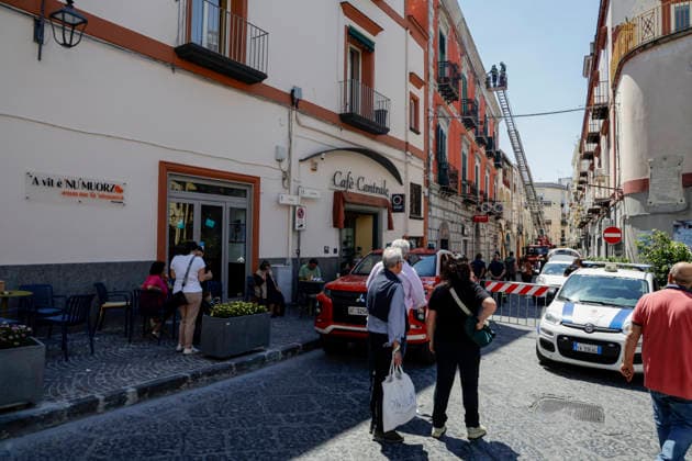 Italien, Erdbeben in Neapel