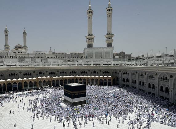 Saudi-Arabien, Muslime verrichten das letzte Freitagsgebet vor dem Opferfest in Mekka
