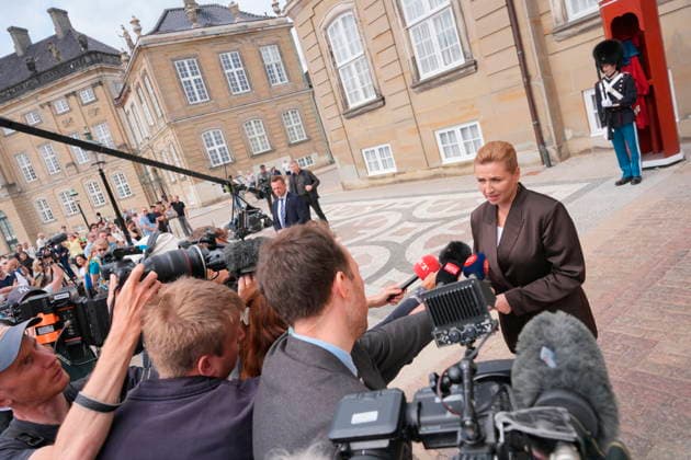 Dänemark, Mette Frederiksen Pressestatement nach Königs-Audienz in Kopenhagen