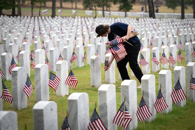 USA, Memorial Day am Georgia National Cemetery in Canton