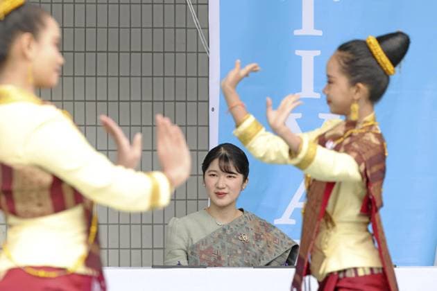 Royals, Prinzessin Aiko von Japan besucht Lao Festival in Tokio