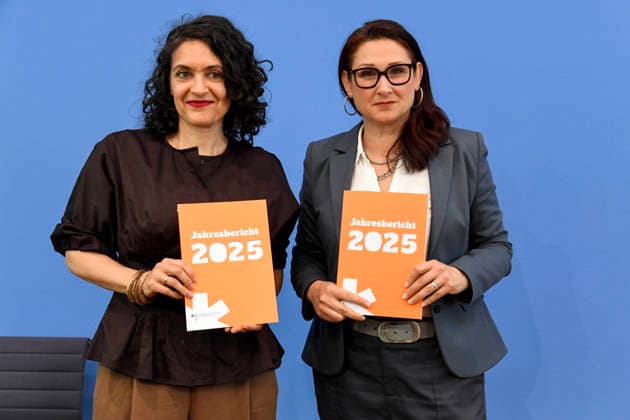 Berlin, Bundespressekonferenz zum Jahresbericht 2025 der Antidiskriminierungsstelle