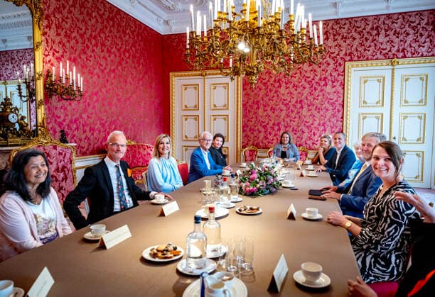 Royals, Königin Maxima und König Willem-Alexander bei Treffen mit Bürgern in Den Haag
