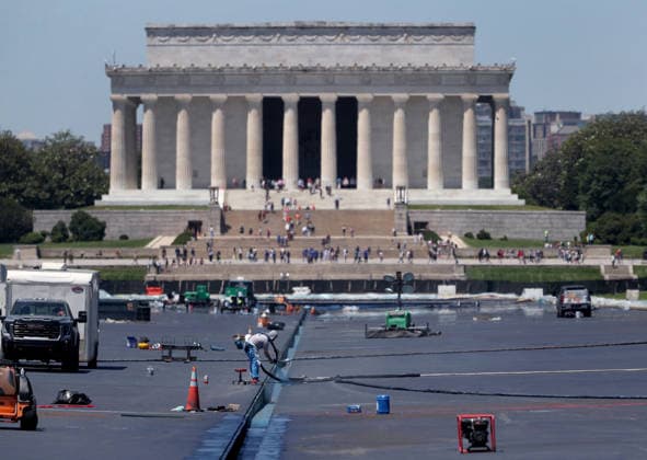 USA, Umgestaltung des Lincoln Memorial Reflecting Pools in Washington