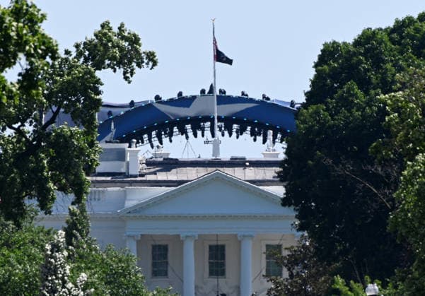 USA, Aufbau einer UFC-Kampfarena am Weißen Haus in Washington