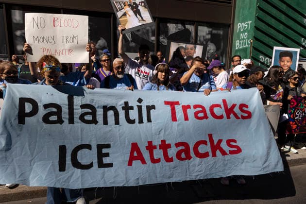 USA, Proteste am Rande der Hauptversammlung von Palantir in New York
