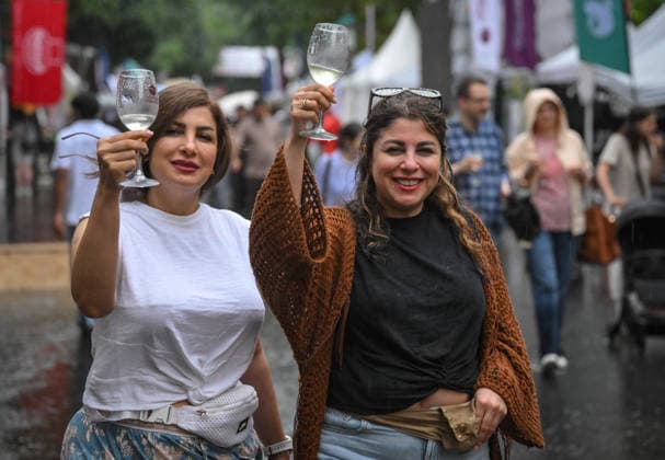 Armenien, Weintage in Jerewan