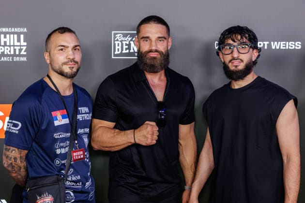 Celebrity, Fame Fighting in Leverkusen