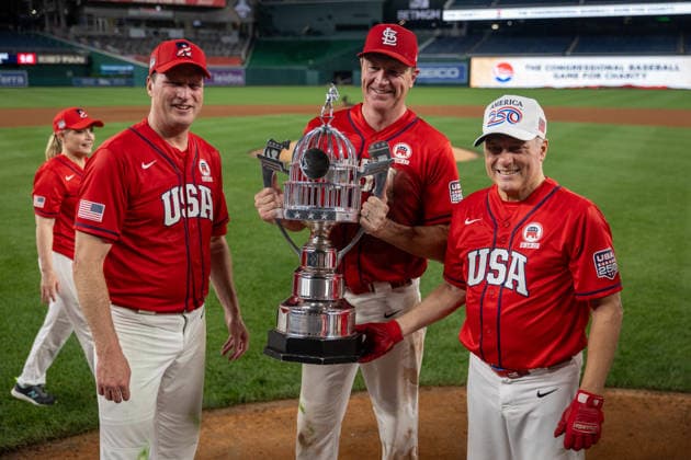 USA, Nationals Park: Republikaner und Demokraten nach Congressional Baseball Game in Washington