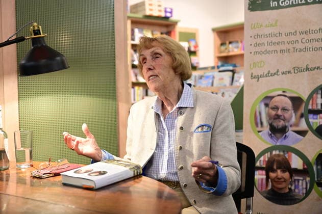 Arts, Bühne, Dagmar von Gersdorff präsentiert ihre Biografie