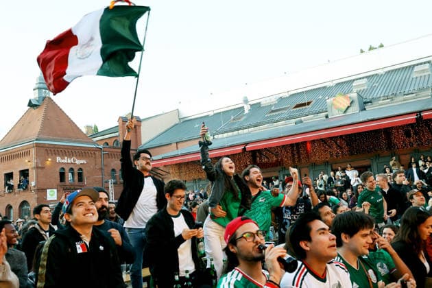 Berlin, FIFA WM 2026, Public Viewing in der Kulturbrauerei im Prenzlauer Berg