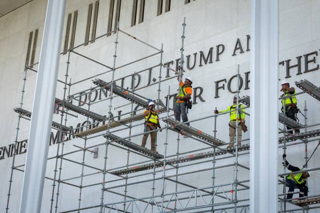 USA, Donald Trump will seinen Namen wohl wieder an das Kennedy Center in Washington bringen, Archivbilder