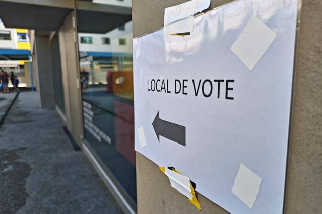 Schweiz, Volksabstimmung Keine 10 Millionen Schweiz