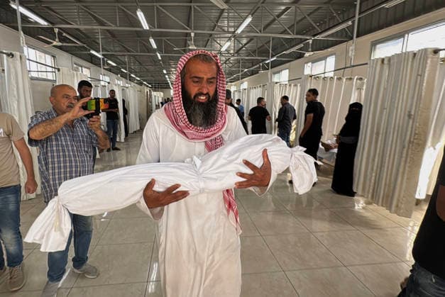 Nahostkonflikt, Gaza, Tote nach israelischen Angriffen in Deir al-Balah