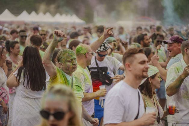 Berlin, Holi-inspiriertes Festival
