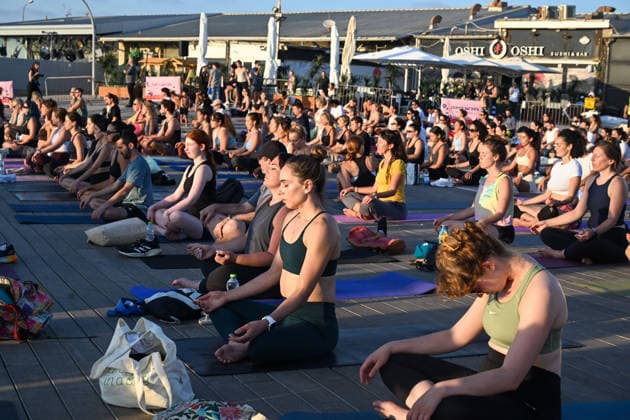 Internationaler Tag des Yoga, Veranstaltung in Tel Aviv