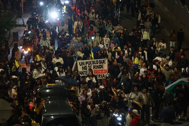 Präsidentschaftswahlen in Kolumbien, Protest gegen die Wahlergebnisse in Bogota