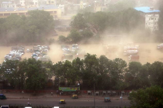 Indien, Staubsturm in Neu-Delhi