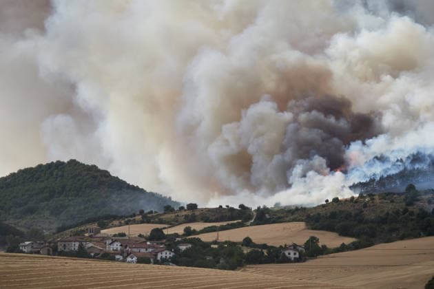 Spanien, Waldbrand in Ezcabarte, Navarra