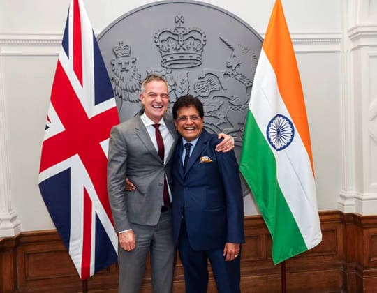 Großbritannien, Piyush Goyal trifft Peter Kyle in London