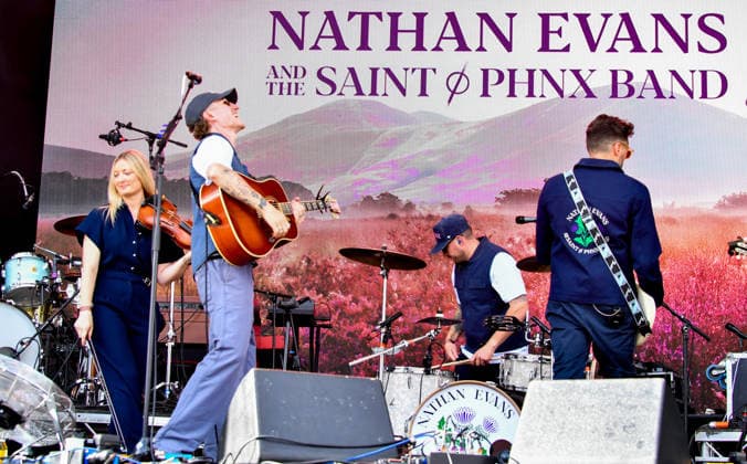 Music, Nathan Evans and the Saint PHNX Band Konzert in Gloucester