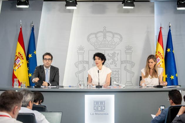 Madrid, Regierungspressekonferenz zu wirtschaftlichen Auswirkungen des Iran-Kriegs