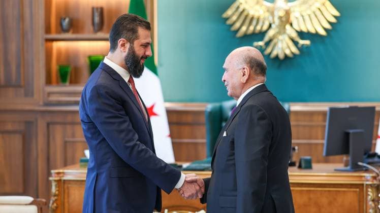 Syrien, Ahmed Shara empfängt Faud Hussein in Damaskus