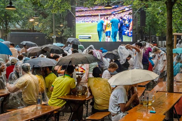 München, FIFA WM 2026, Brasilien - Japan, Unwetter über München beim Public Viewing
