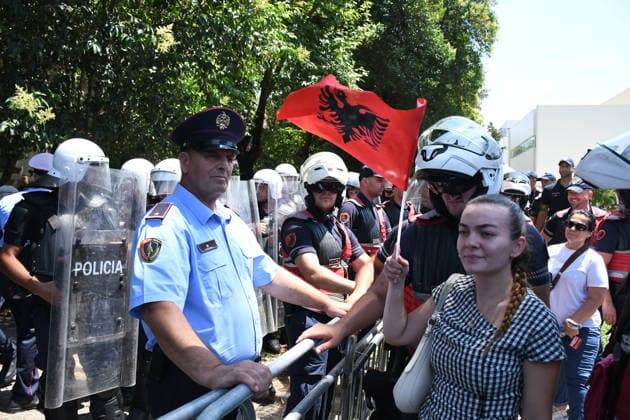 Albanien, Proteste gegen Bauprojekt von Trumps Schwiegersohn Jared Kushner in Tirana