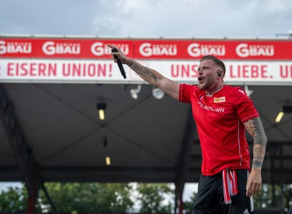 Musik, Finch Konzert im Stadion an der Alten Försterei in Berlin