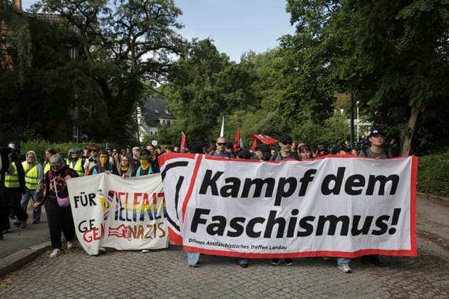 Deutschland, Proteste gegen AfD-Bundesparteitag in Erfurt