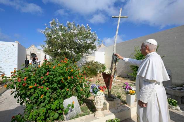 Italien, Papst Leo besucht Lampedusa