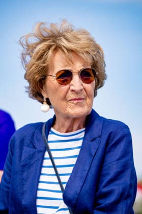 Royals, Prinzessin Margriet der Niederlande besucht Feriencamp in Ekhuizen