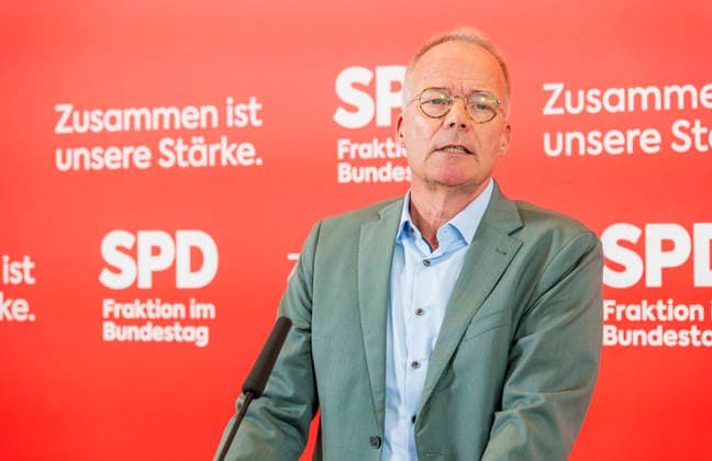 Deutschland, SPD Pressekonferenz mit Matthias Miersch und Wiebke Esdar in Berlin