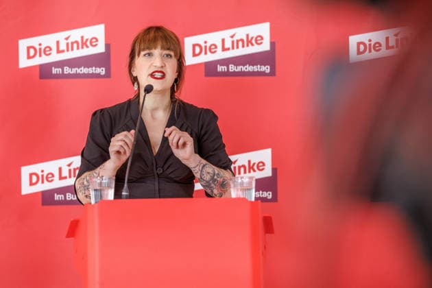 Berlin, Die Linke Pressekonferenz mit Heidi Reichinnek