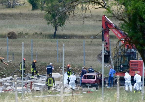 Explosion in einer Feuerwerksfabrik in Rieti