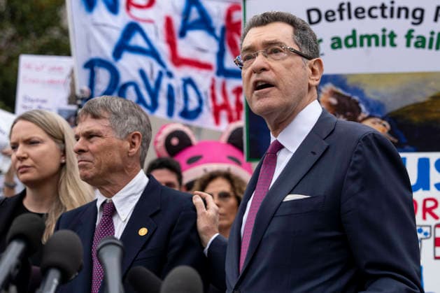 USA, Ex-Olympiasportler David Hearn vor Gericht nach Anklage wegen Vandalismus am Reflecting Pool in Washington