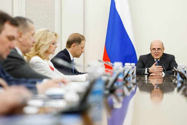 Russland, Michail Mischustin leitet Regierungssitzung in Moskau