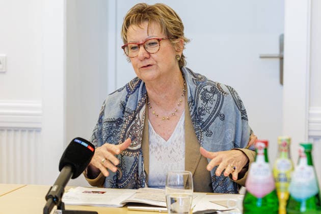 NRW, Sylvia Löhrmann stellt Jahresbericht zu Antisemitismus vor in Düsseldorf